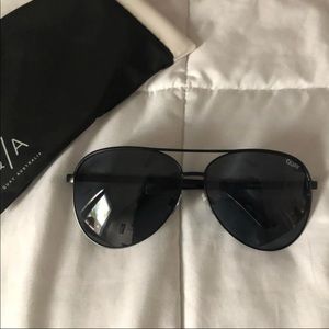 Quay Vivienne Sunglasses